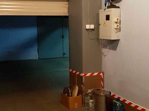 паркомісце за адресою Голосіївський просп. (40-річчя Жовтня), 68