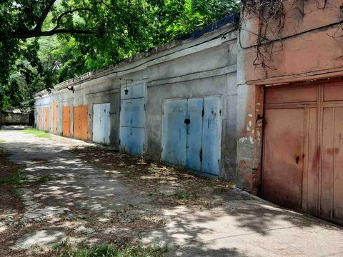 коммерческая по адресу Заньковецкой ул., 10