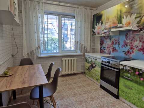 квартира за адресою Мануйлівський просп. (Воронцова), 8