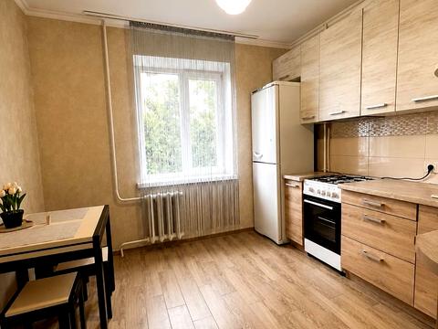 квартира по адресу Андрея Мельника ул., 8