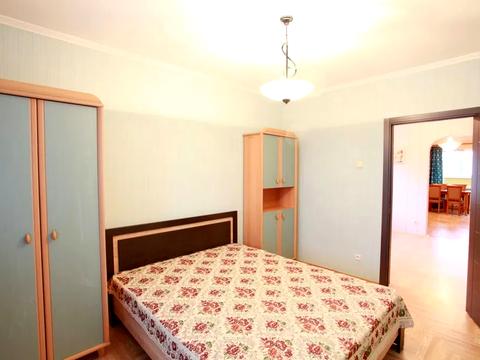 квартира за адресою Драгоманова вул., 12
