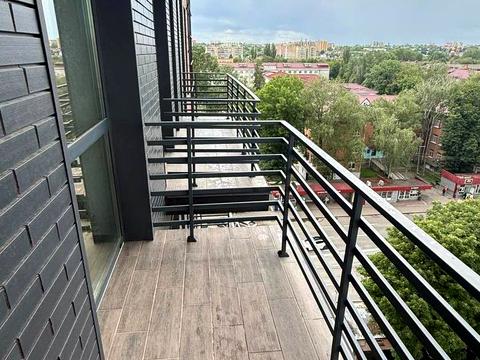 комерційна за адресою Шевченка вул., 57