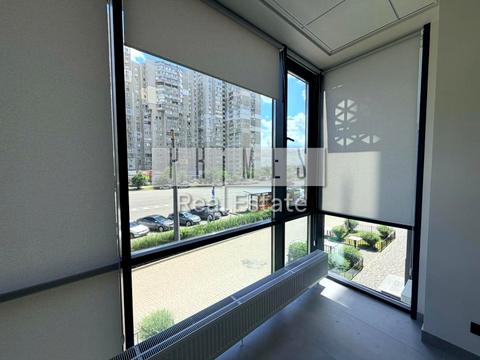 коммерческая по адресу Ревуцкого ул., 40-В