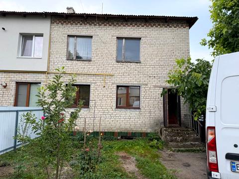 квартира за адресою Робітнича, 13