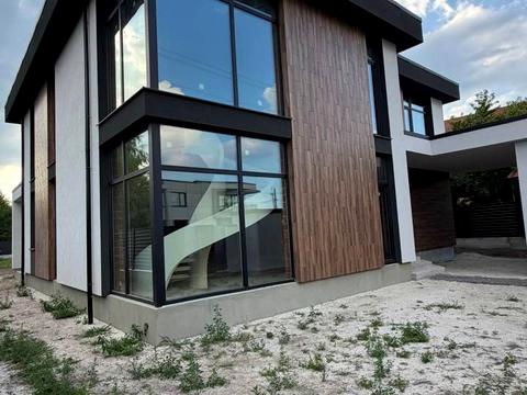 будинок за адресою с. Пасіки-Зубрицькі, Богдана Хмельницького