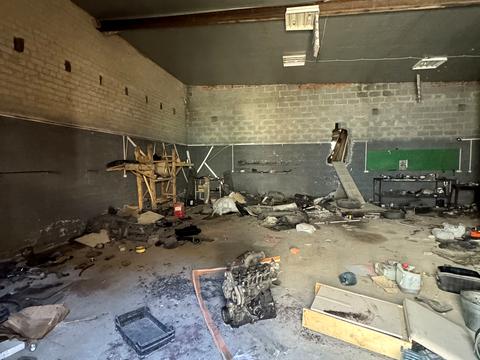 коммерческая по адресу Тракторостроителей просп., 166
