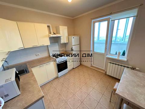 квартира за адресою Григорія Ващенка вул., 5