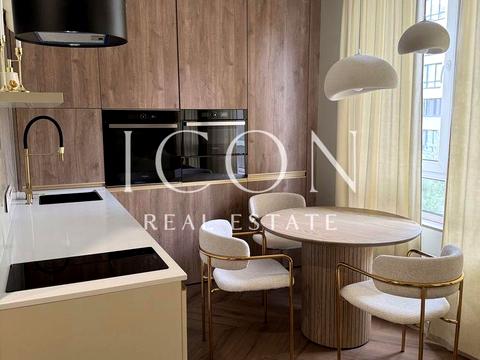 квартира по адресу Салютная ул., (Будинок 02301-02303)