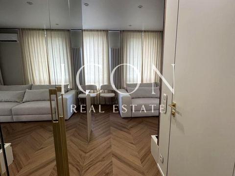 квартира по адресу Салютная ул., (Будинок 02301-02303)