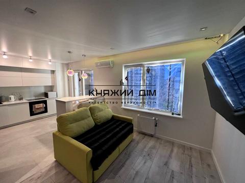 квартира за адресою Вишняківська вул., 2
