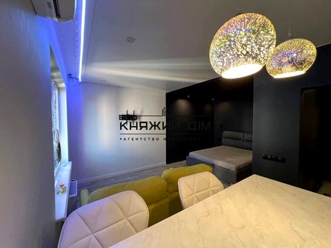 квартира за адресою Вишняківська вул., 2