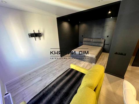 квартира за адресою Вишняківська вул., 2