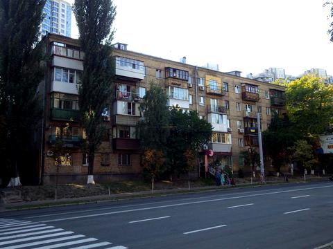 квартира по адресу Михаила Бойчука ул. (Кіквідзе), 26