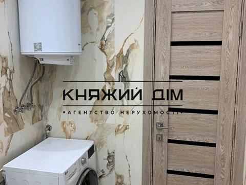 квартира за адресою Героїв Крут вул., 4