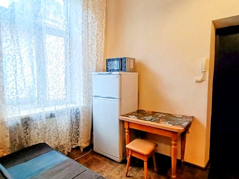 квартира за адресою Євгена Гребінки вул., 5