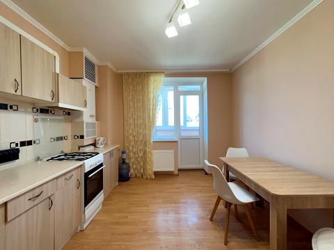 квартира за адресою Боголюбова вул., 8