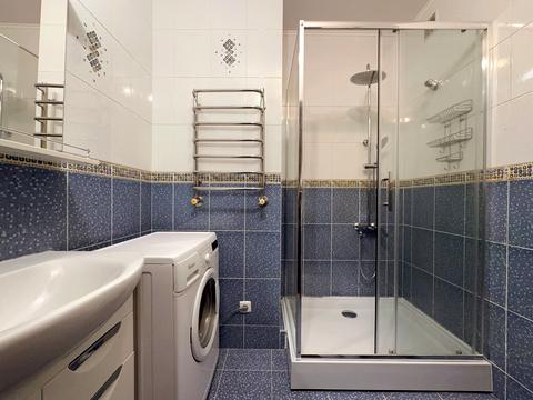 квартира за адресою Боголюбова вул., 8