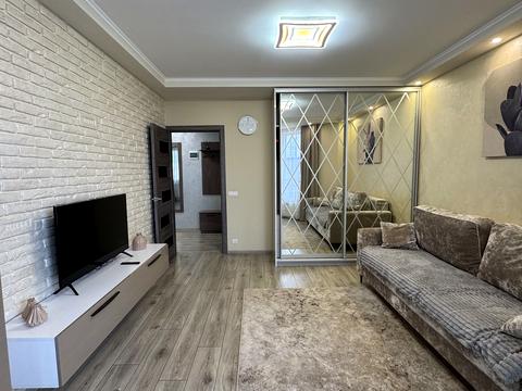 квартира по адресу Антоныча ул., 5-А