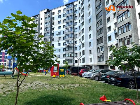 квартира за адресою Макогона вул., 25