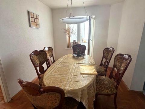 квартира за адресою Ревуцького вул., 8