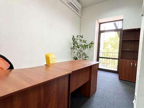 комерційна за адресою Січових Стрільців, 20