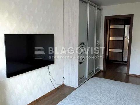 квартира за адресою Вишняківська вул., 4