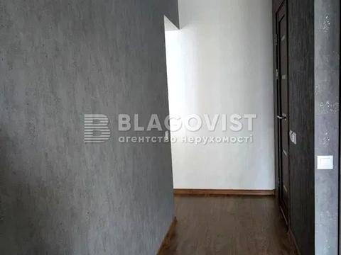 квартира за адресою Вишняківська вул., 4