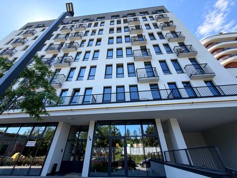 коммерческая по адресу Зеленая ул., (Будинок 10)
