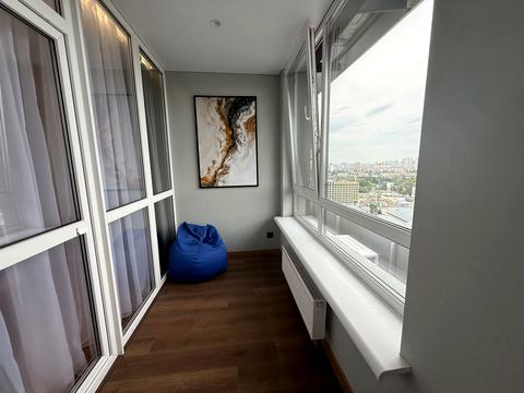 квартира за адресою Причальна вул., 14