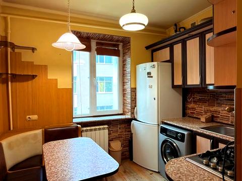квартира по адресу Героев Крут ул., 1