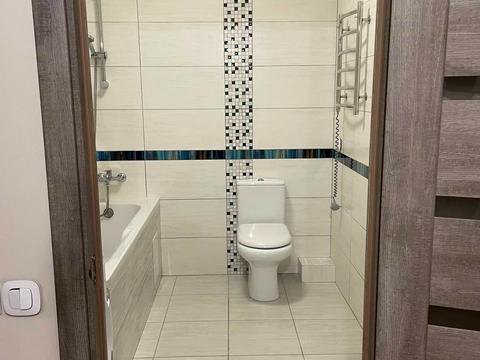 квартира за адресою Сім'ї Кульженків вул. (Петра Дегтяренка), 31-А