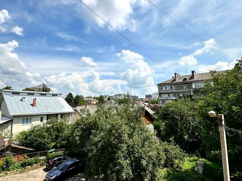 квартира за адресою Короля Данила вул., 44