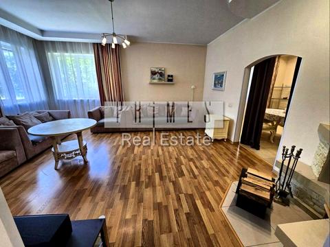 дом по адресу Анатолія Солов'яненка ул., 2