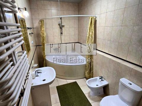 дом по адресу Анатолія Солов'яненка ул., 2