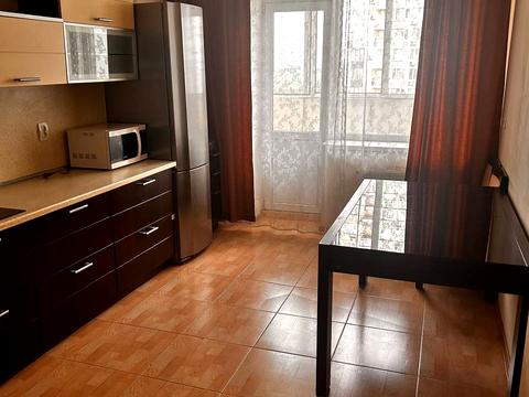 квартира за адресою Верховинна вул., 37