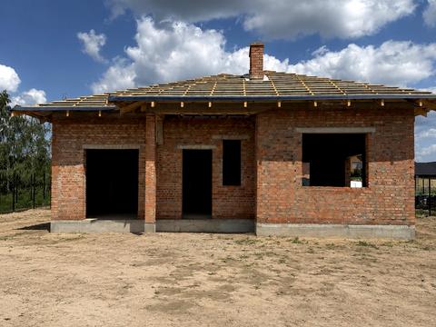 будинок за адресою с. Боратин, Світла
