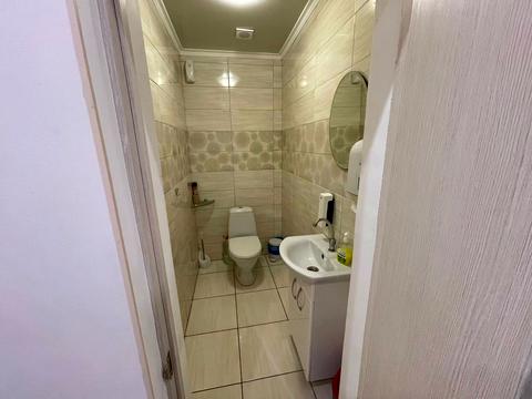 комерційна за адресою Наукова вул., 48/3