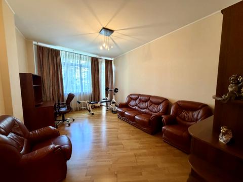 квартира за адресою Олександра Кониського вул., 28А-30А