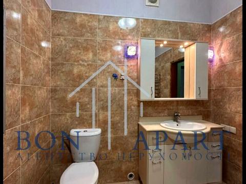 комерційна за адресою Бакинська вул., 23А