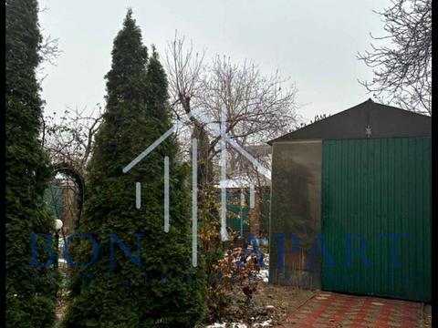комерційна за адресою Бакинська вул., 23А