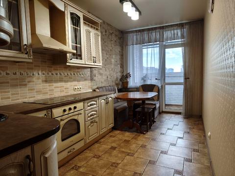 квартира за адресою Драгоманова вул., 2-Б