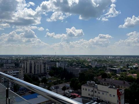 квартира по адресу Домбровського ул., (Будинок 3)