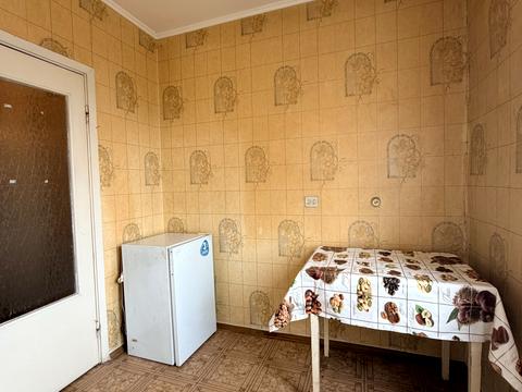квартира за адресою Ревуцького вул., 11-В