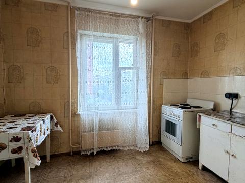 квартира за адресою Ревуцького вул., 11-В