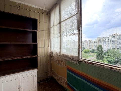 квартира за адресою Ревуцького вул., 11-В
