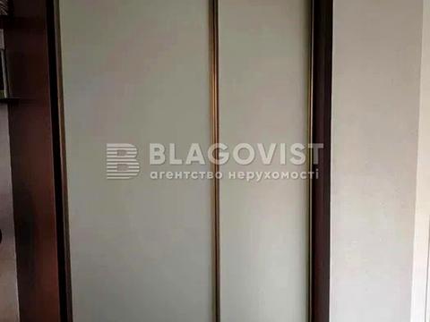 квартира за адресою Привокзальна вул., 12/1