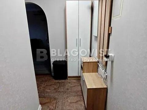 квартира за адресою Привокзальна вул., 12/1