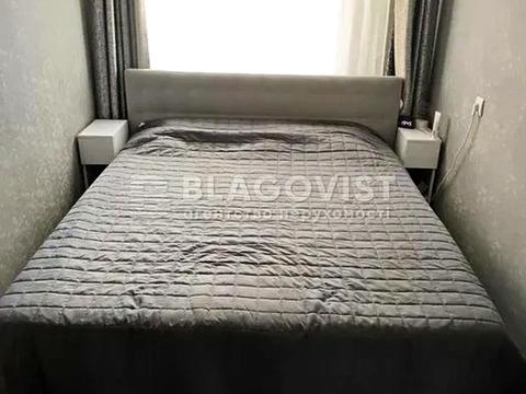 квартира за адресою Привокзальна вул., 12/1