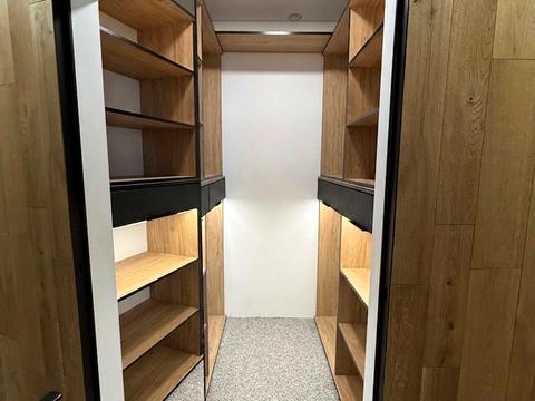 квартира за адресою Залізнична вул., 9Б