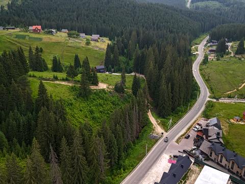 ділянка за адресою с. Яблуниця, Горішків
